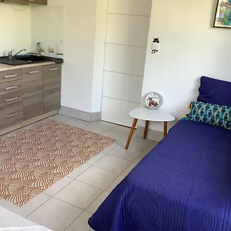 Apartment Charmant 2 Pieces