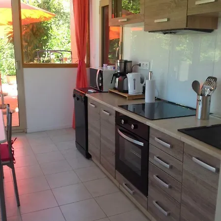 Apartment Charmant 2 Pieces